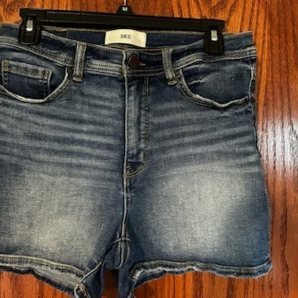 BKE Parker Shorts - Picture 2 of 4